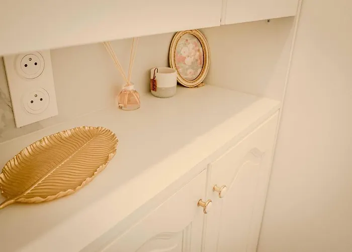 Sevres-lecourbe Charming Paris15 باريس