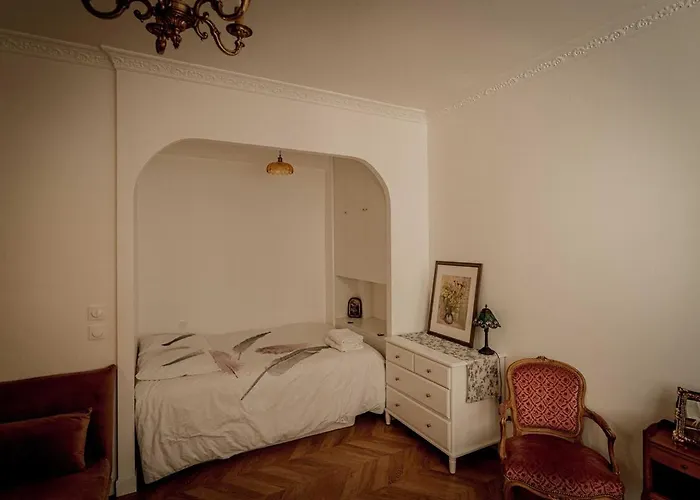 Sevres-lecourbe Charming Paris15 شقة *
